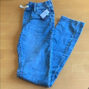 Pull on hight stretch slim Gap jeans